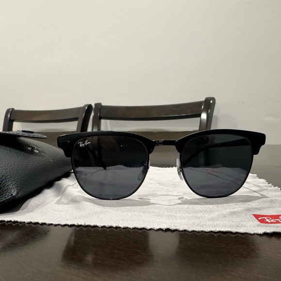 I wore it two times only,as a new - Picture 3 of 7